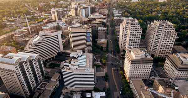 公司幸福日举办策划活动